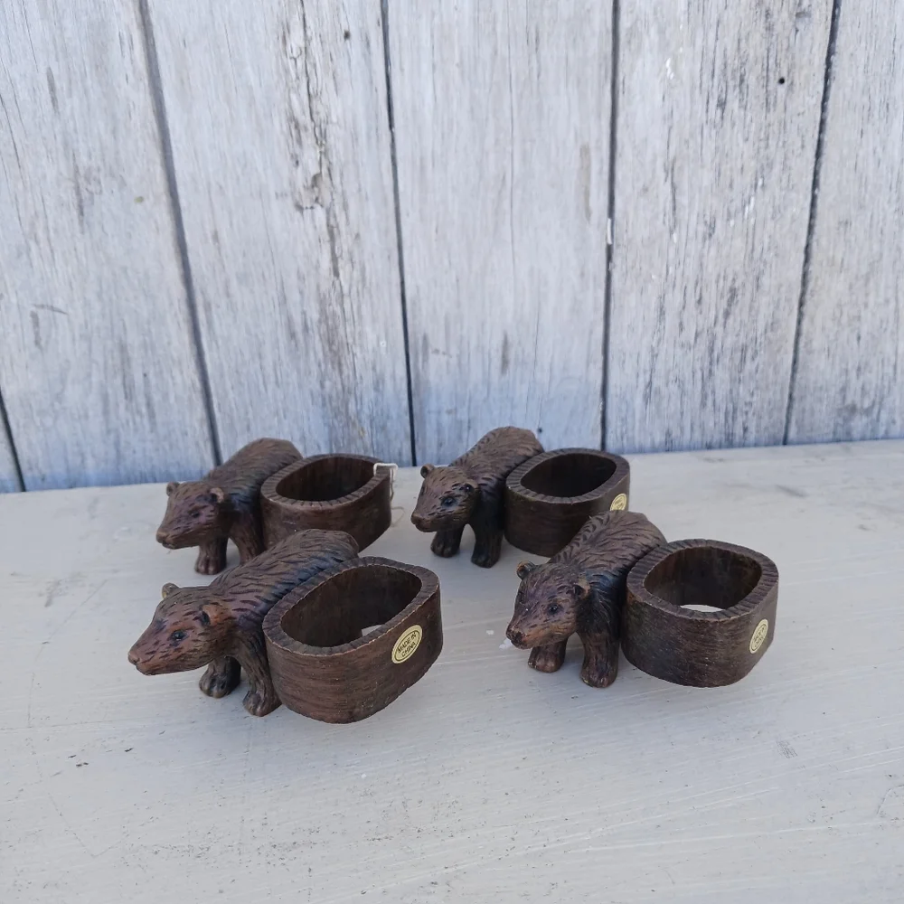 Set of 4 Folk Art Brown Bear Ceramic Faux Wooden Napkin Rings Rustic Cabin
